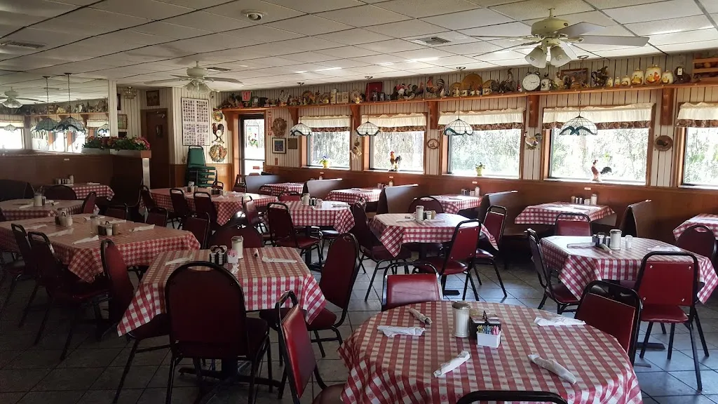 Roosters Cafe restaurant in Brooksville, FL