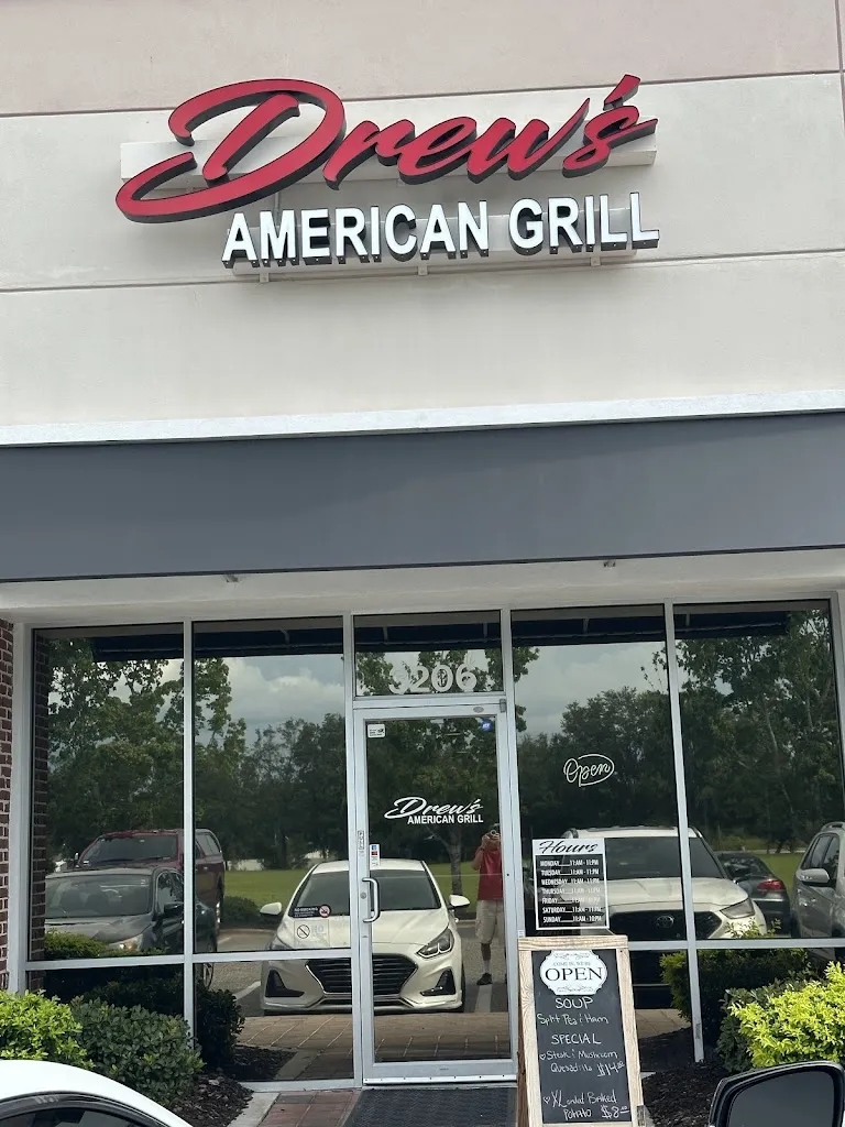 Drew's American Grill restaurant in Brooksville, FL