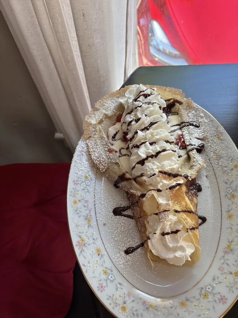 Michelle Lutz_The Lazy Maid Crêperie_Brooksville, FL_review