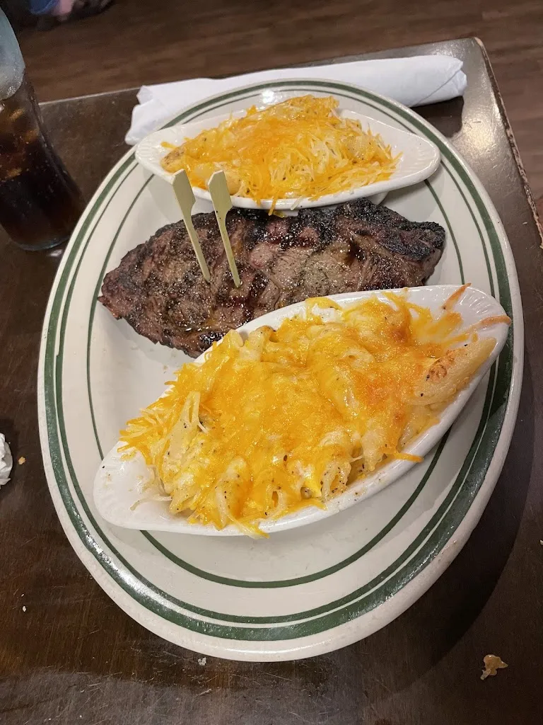 Jessica_Willie Sue's. Sumter,S.C._Sumter, SC_reseña