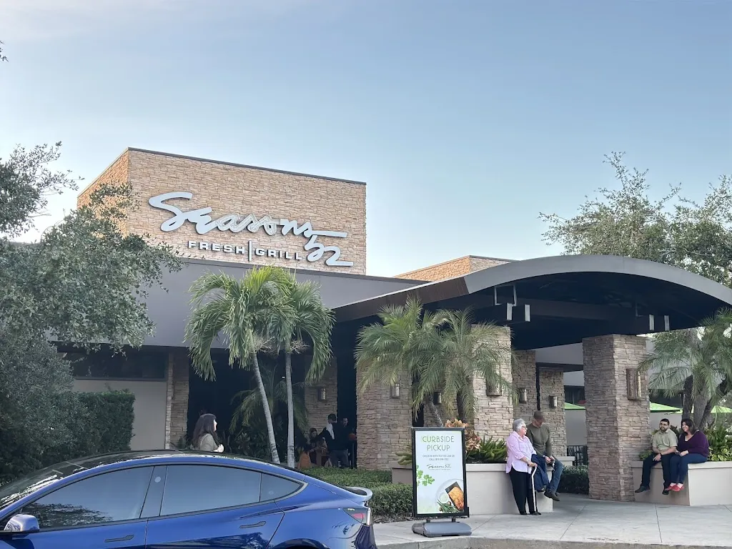 Seasons 52 restaurant in Tampa, FL