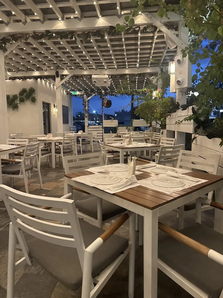 Rosenheim Restaurant_Tampa, FL_slider_image_3