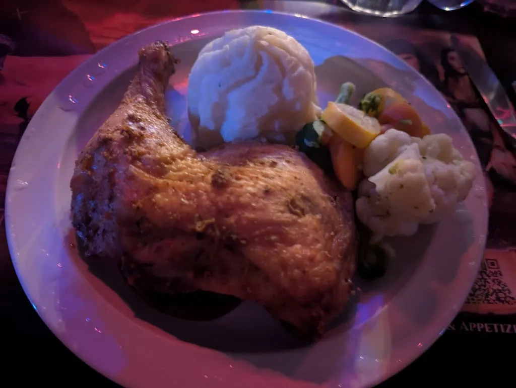 Amber Parrish_Pirates Dinner Adventure_Orlando, FL_review