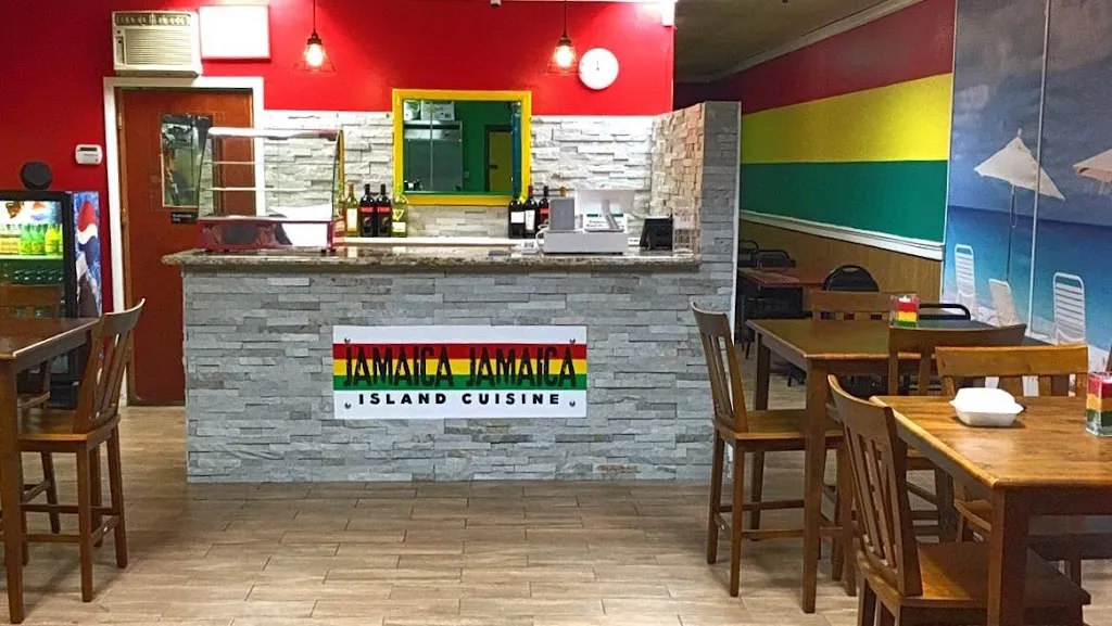 Jamaica Jamaica Island Cuisine restaurant in Town 'N' Country, FL