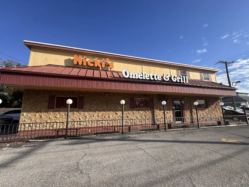 Nicki's Omelette & Grill restaurant in Tampa, FL