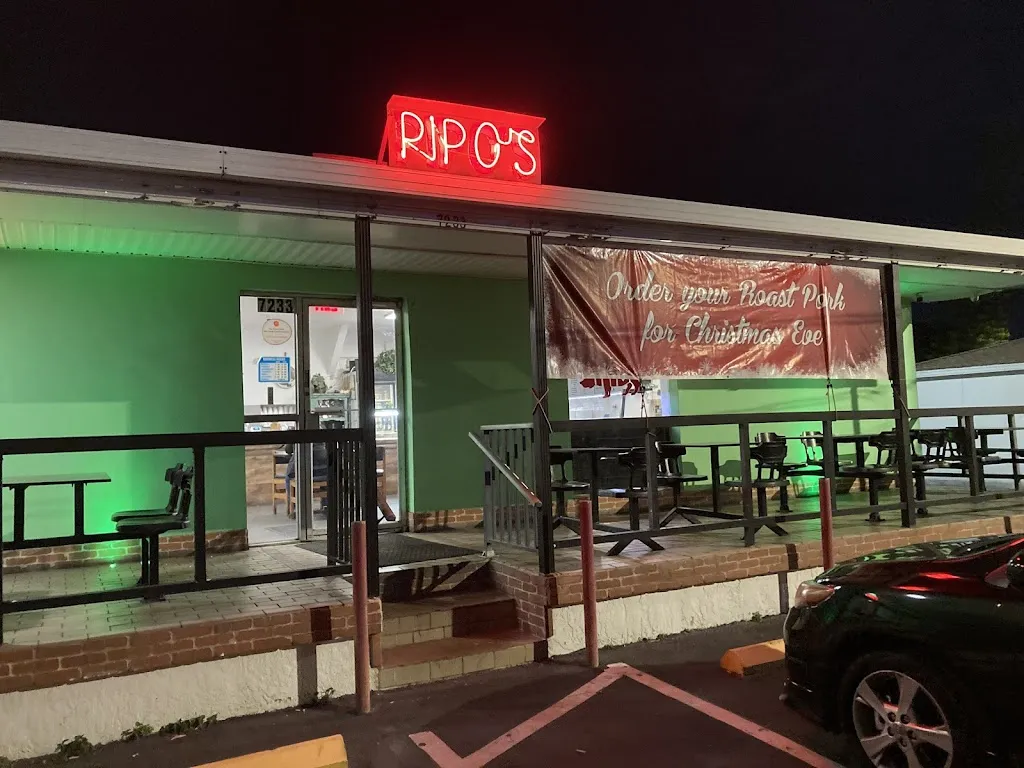 Pipo's Restaurant restaurant in Tampa, FL