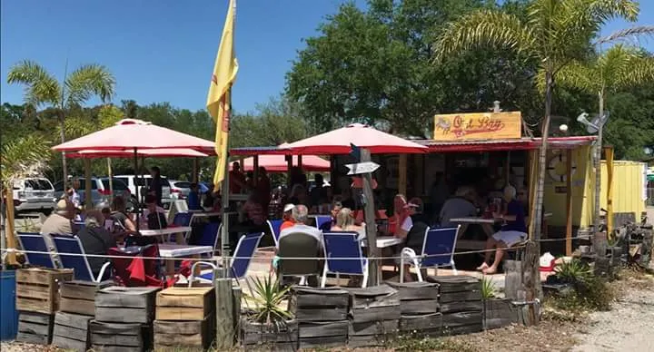 Old Bay Cafe Trinity ristorante a New Port Richey, FL