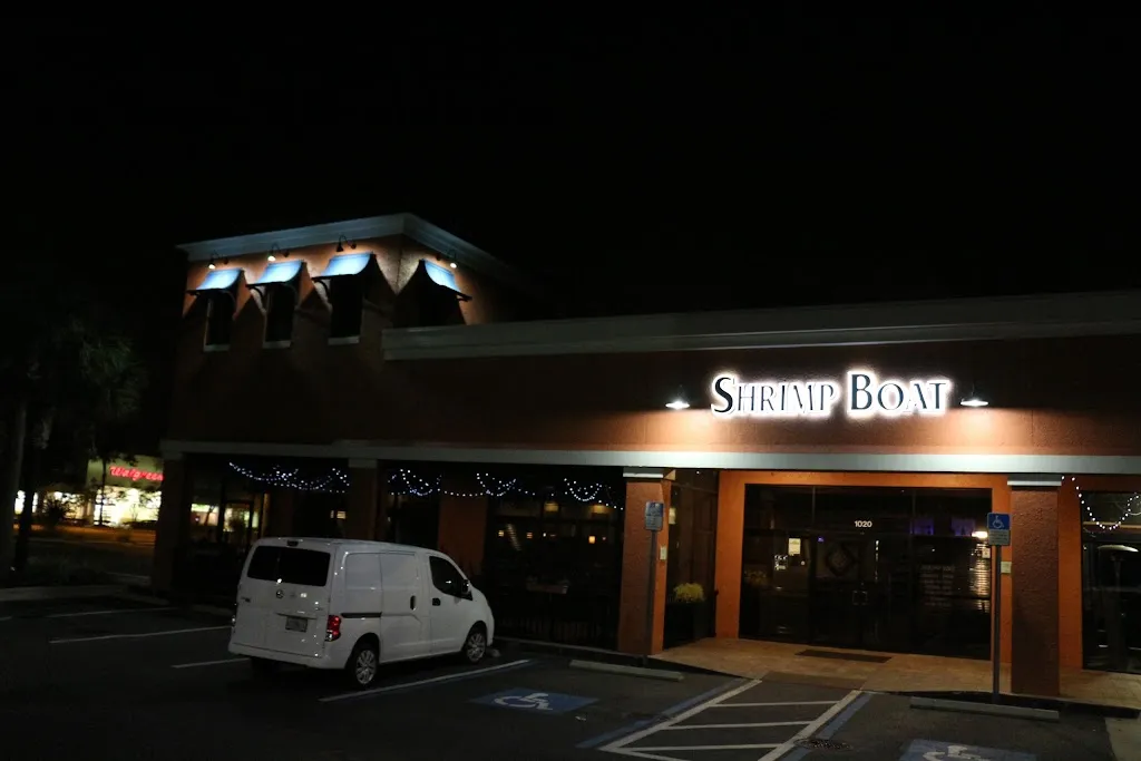 Shrimp Boat Grill restaurant in Valrico, FL