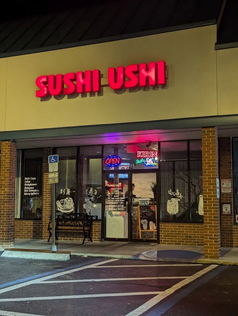 Sushi Ushi Japanese Restaurant restaurant in Valrico, FL
