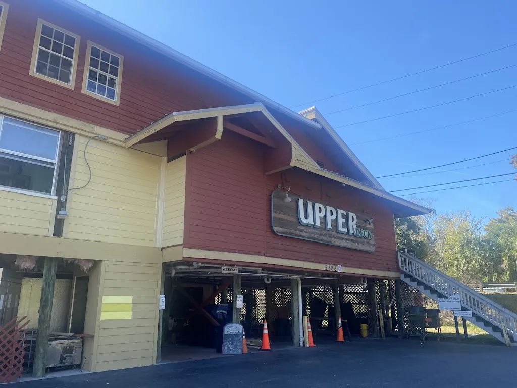 Upper Deck Cafe ristorante a Spring Hill, FL