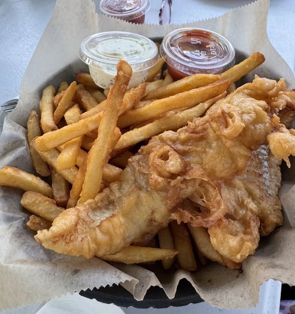 TJ_Silver Dolphin Restaurant_Hernando Beach, FL_review