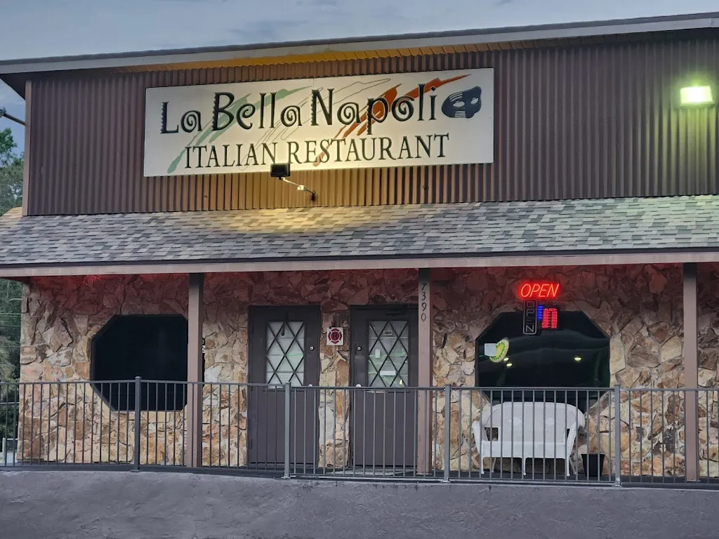 La Bella Napoli Restaurant ristorante a Spring Hill, FL