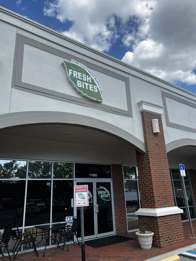 Fresh Bites, Clean Mediterranean Cusine restaurant in Tampa, FL