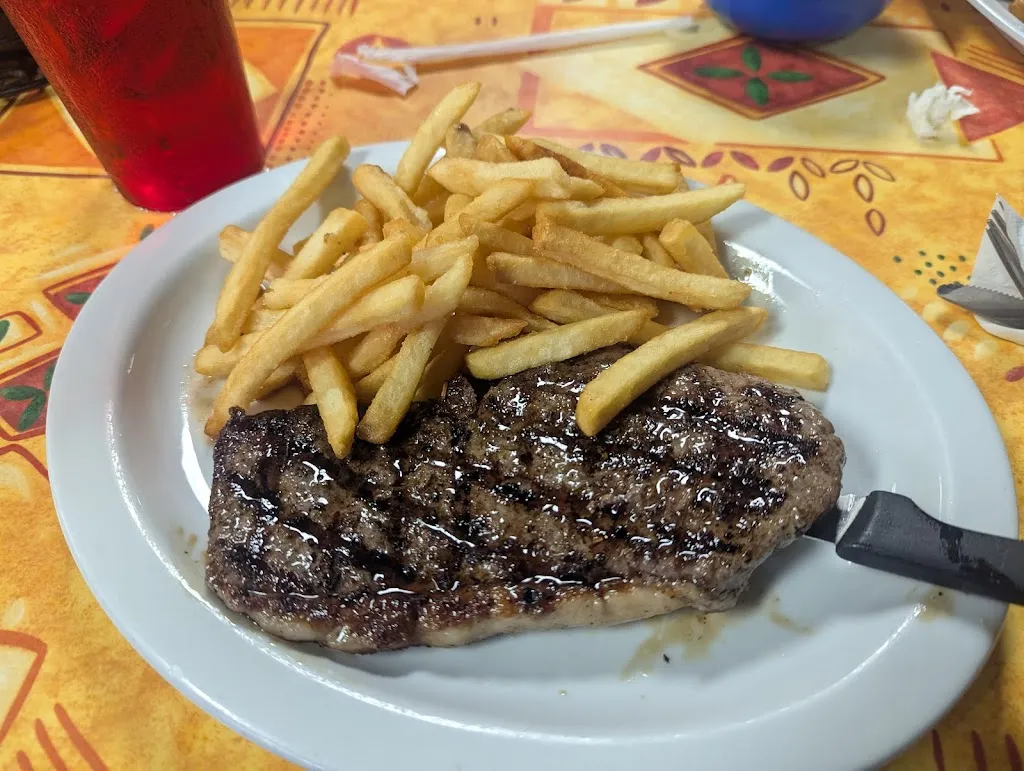 Jay Bowen_Ellie's Breakfast & Lunch_Tampa, FL_review