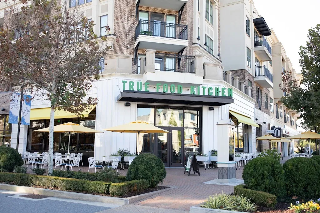 True Food Kitchen_Alpharetta, GA_slider_imagen_1